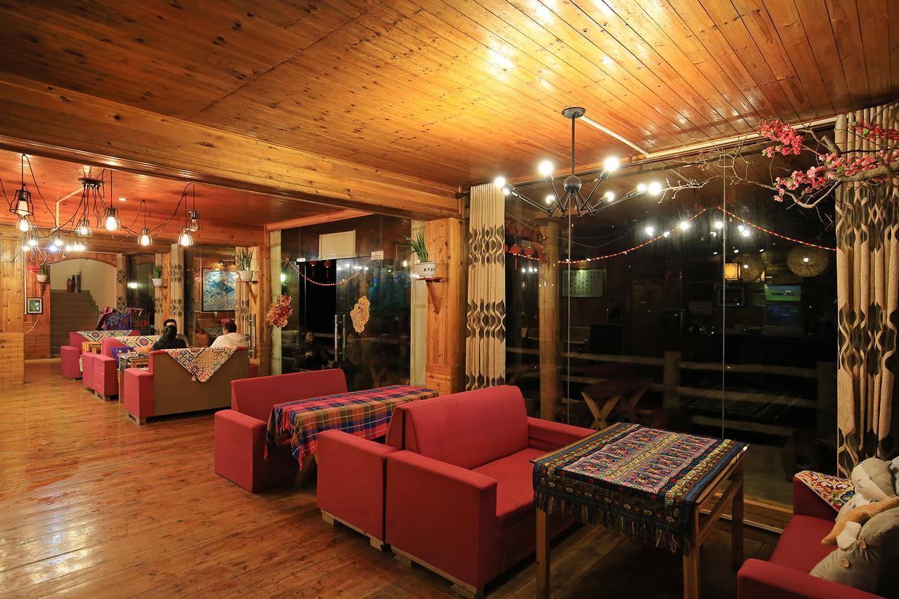לונגשנג Wanjinglou Guest House מראה חיצוני תמונה