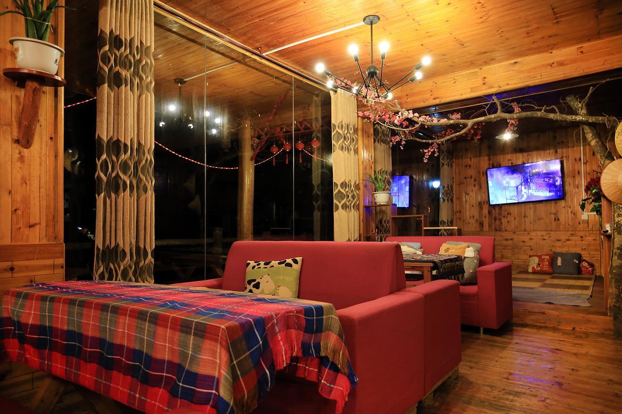 לונגשנג Wanjinglou Guest House מראה חיצוני תמונה